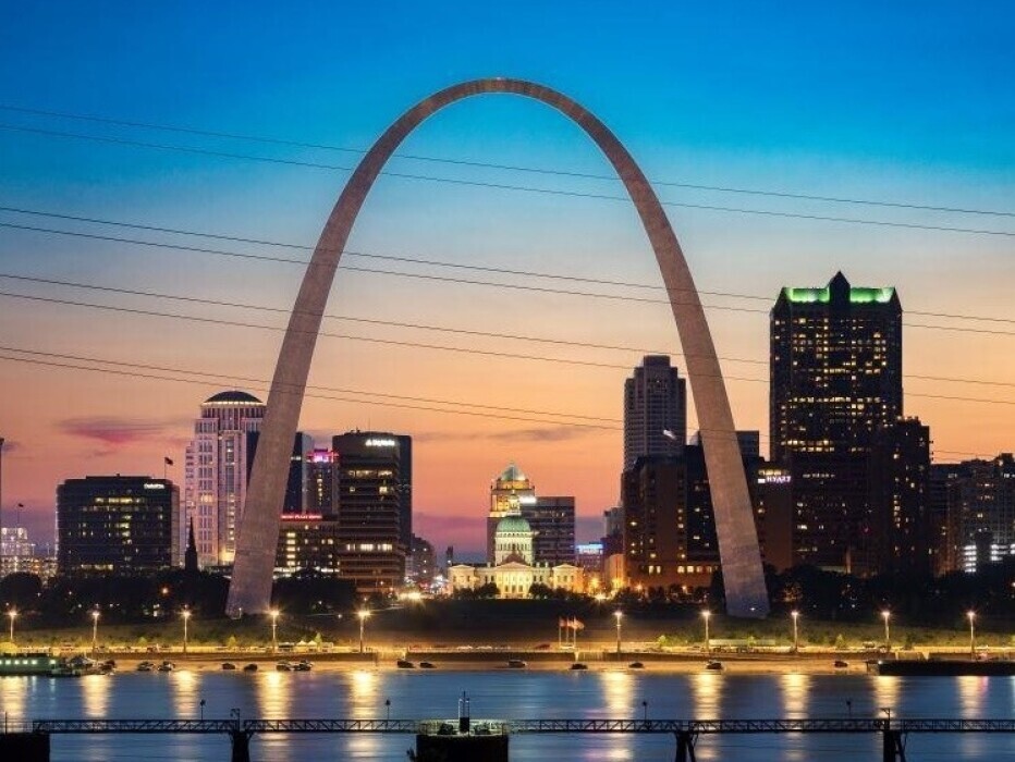 Gateway Arch City View