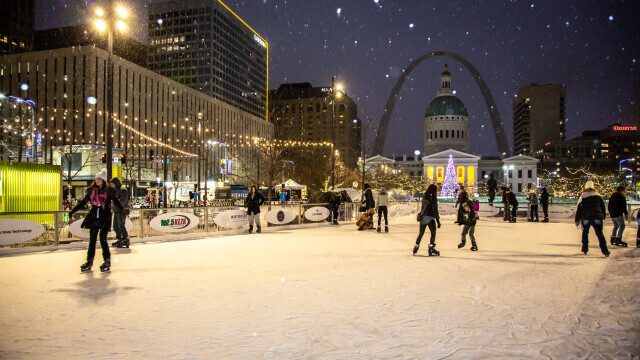 Snowfall at Winterfest