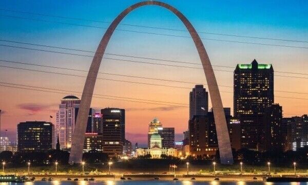 Gateway Arch City View